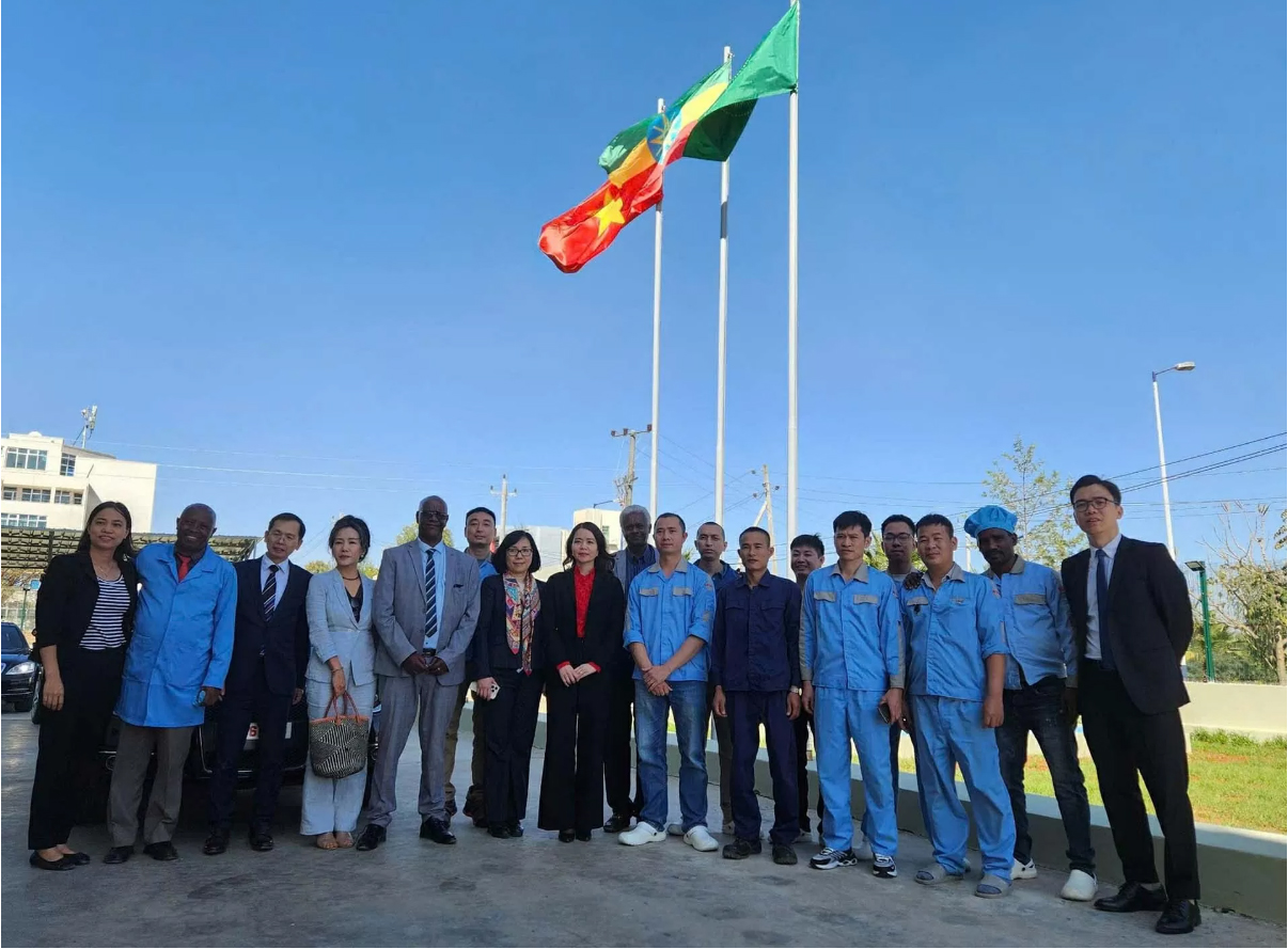 MK DSS WELCOMED THE VIETNAMESE MINISTRY OF FOREIGN AFFAIRS DELEGATION TO ITS FACTORY IN ETHIOPIA